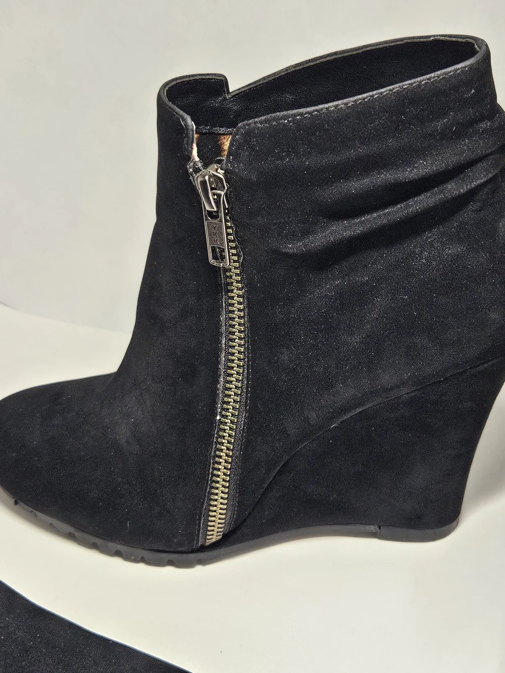 Jessica Simpson Black Suede Wedge Ankle Booties Leopard Lining Lug Sole Size 7M